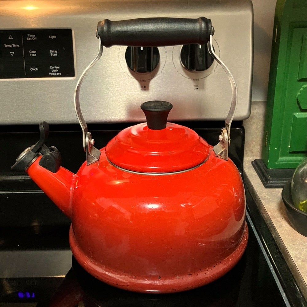 Le Creuset Kettle